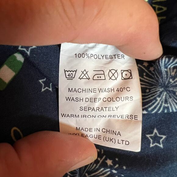 Simon Banks Shirt Mens Medium Button Up Happy New Year Print Party Holiday Blue - Picture 5 of 9